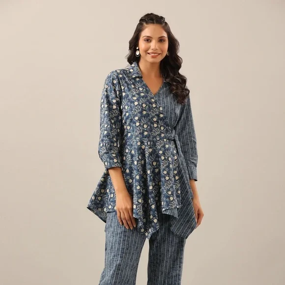 JISORA Dainty Florals with Arrows on Blue Cotton Top - Picture 3 of 14